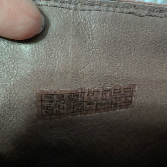 Mahogany Suede Knee High Ugg Boots with Heel - Picture 3 of 3